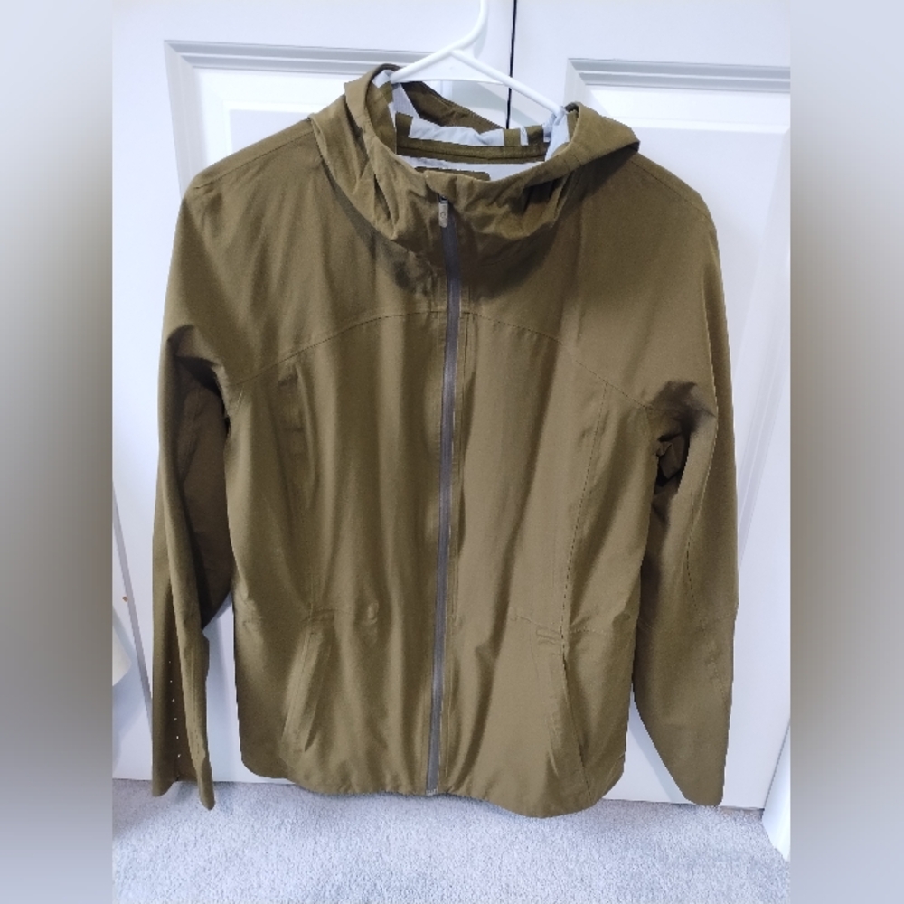 Lululemon jacket